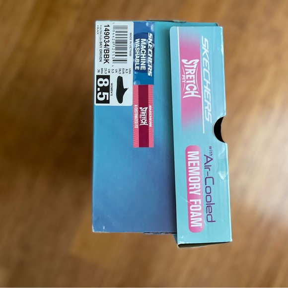 Skechers Stretch Fit Mules - Picture 2 of 5